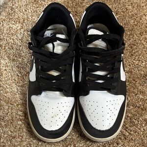 Nike Men's Classic Black and White Dunk Lows